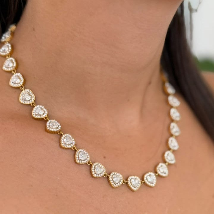 LUXURY GOLDIE CATRICE